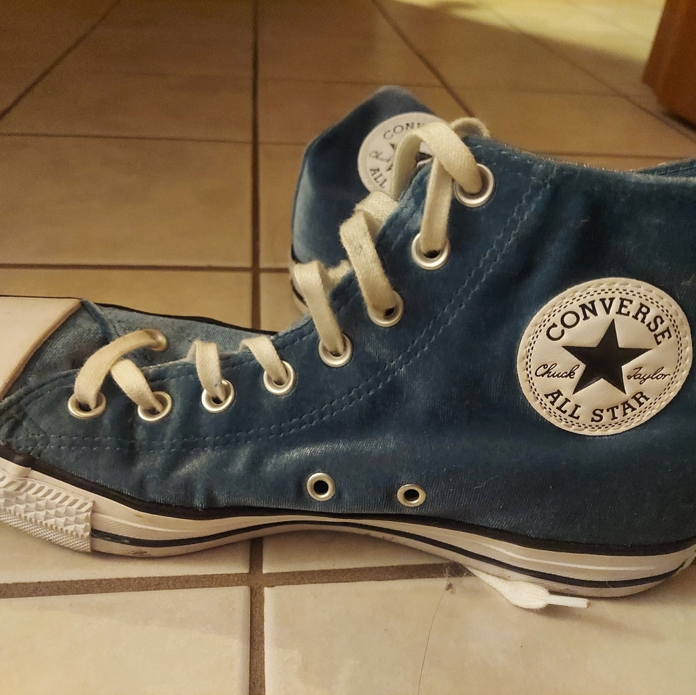 Converse Felt Hightops